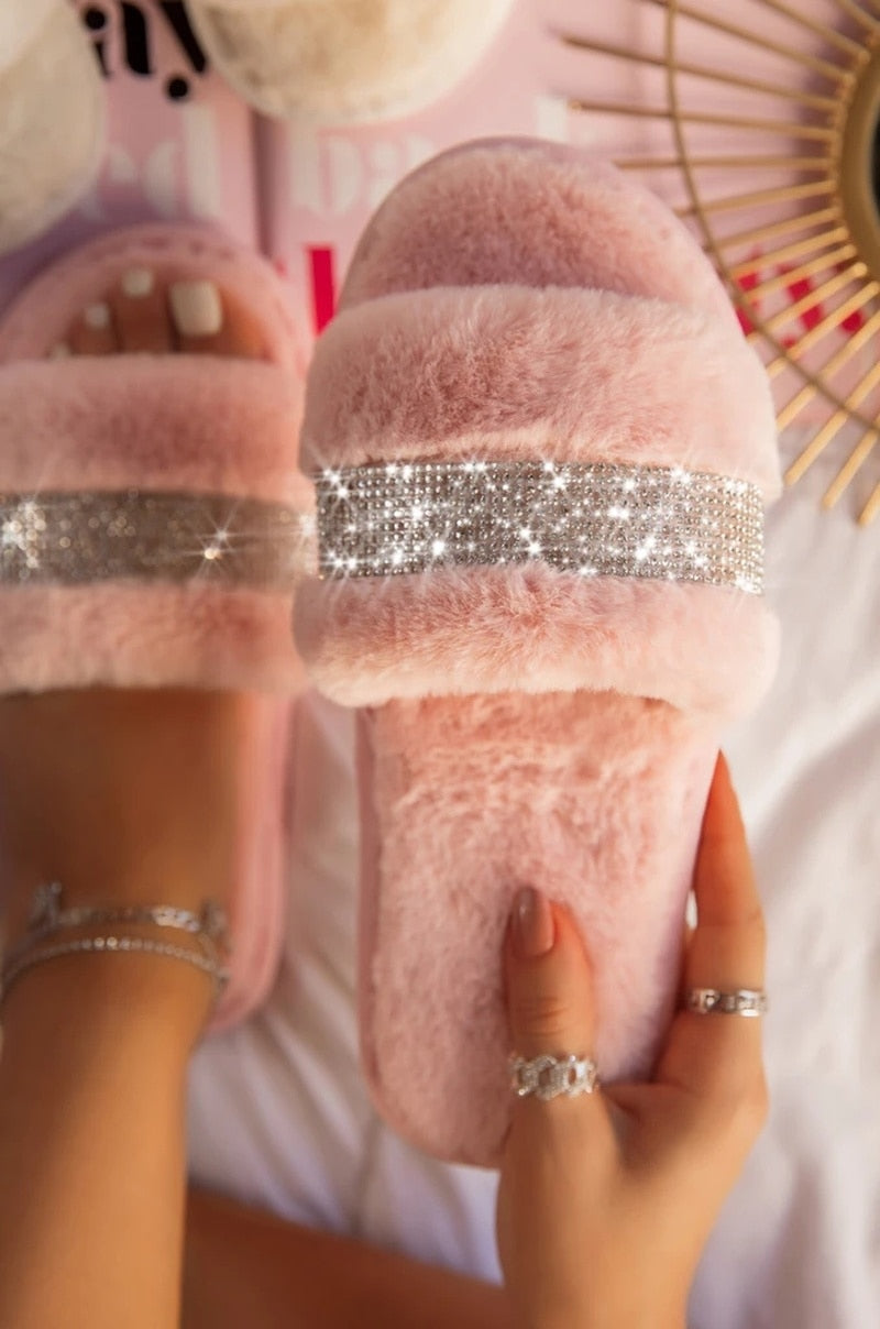 Shiny Rhinestone Women Luxury Fur Slippers Flat Indoor Cozy Furry Slides Solid Crystal Designer Home Shoes Ladies Female Winter